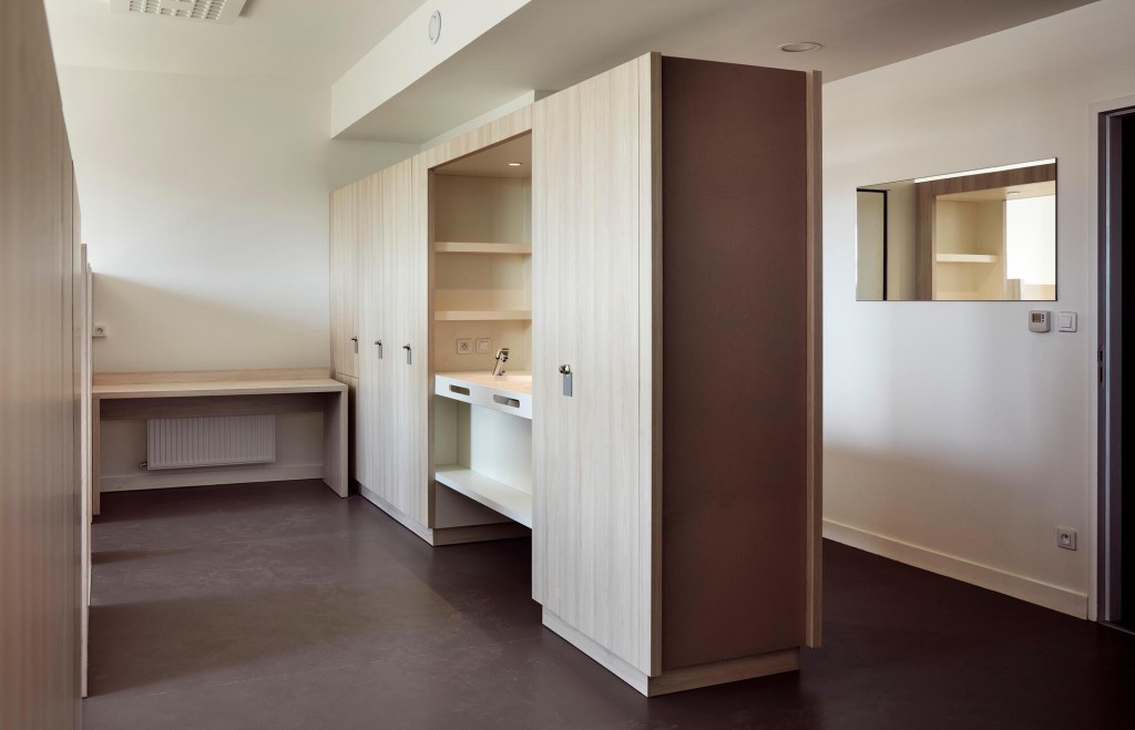 Vue d'une chambre de l'internat du Lycée de Dauphiné situé à Romans-sur-Isère