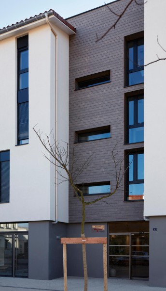 Façade résidence senior Anneyron