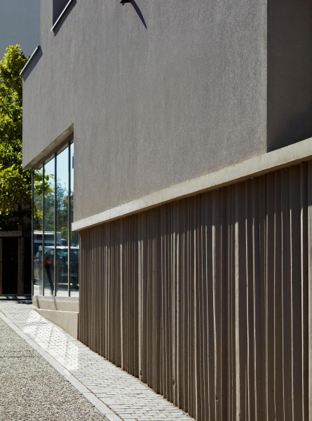 Détails de la façade de l'Orée du Parc à la Duchère, Lyon