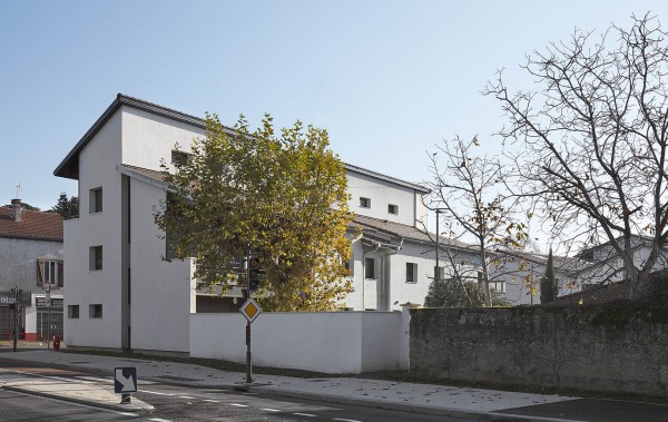 Vue extérieure résidence Dynacité à Beynost, dans l'ain