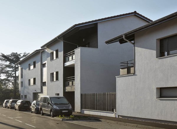Immeuble Dynacité à Beynost, avenue de la gare