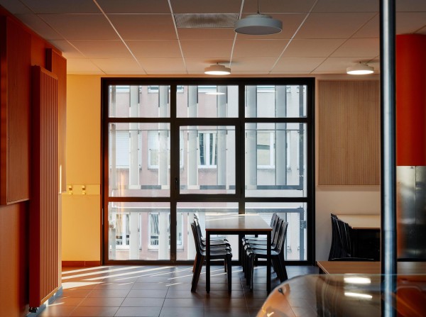 Salle commune école Charles de Foucauld à Lyon, dans le Rhône