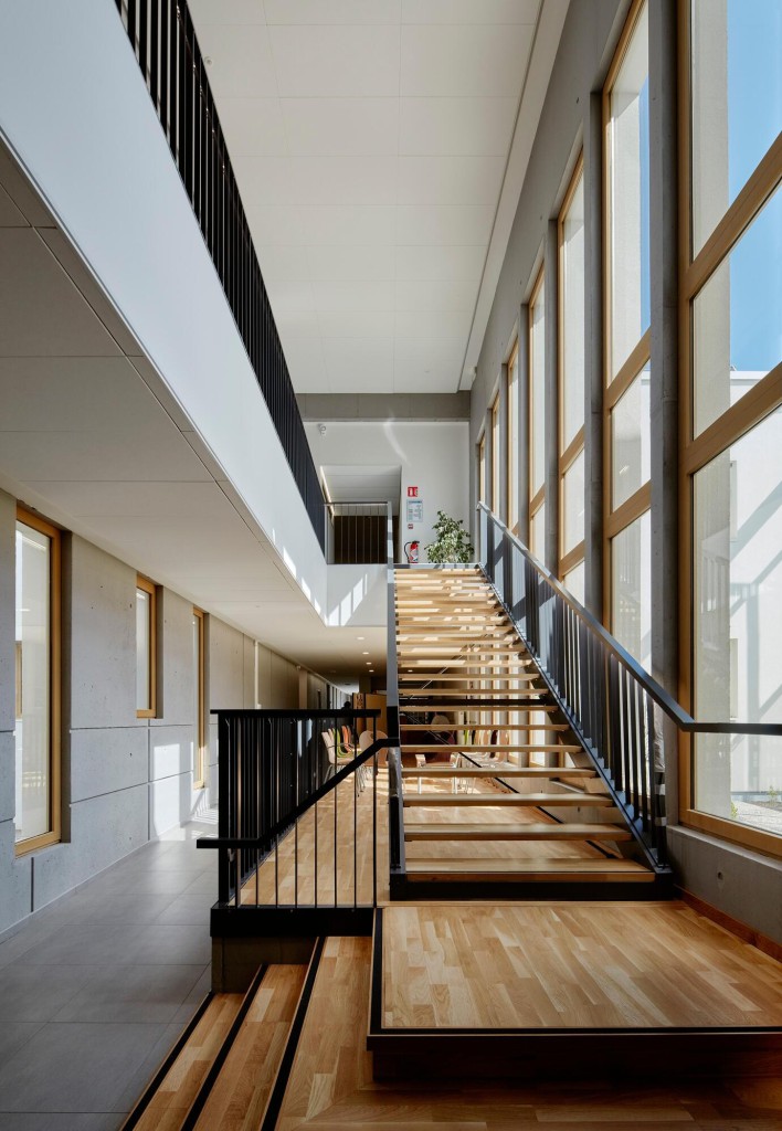 Escalier de la Maison de l'Isère de La tour du Pin